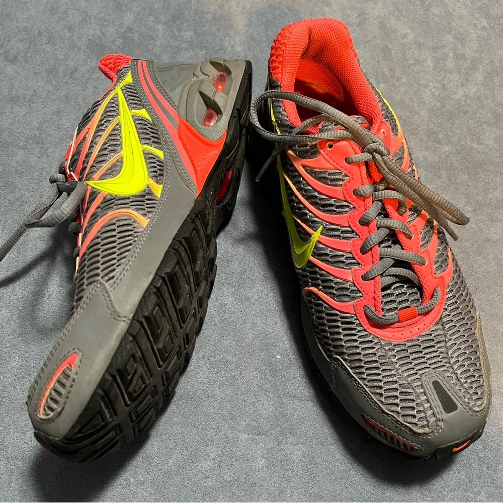 Nike Air Max Torch 4 Women's Sz 10 Running Shoes 343851-076 Gray Orange Outdoor